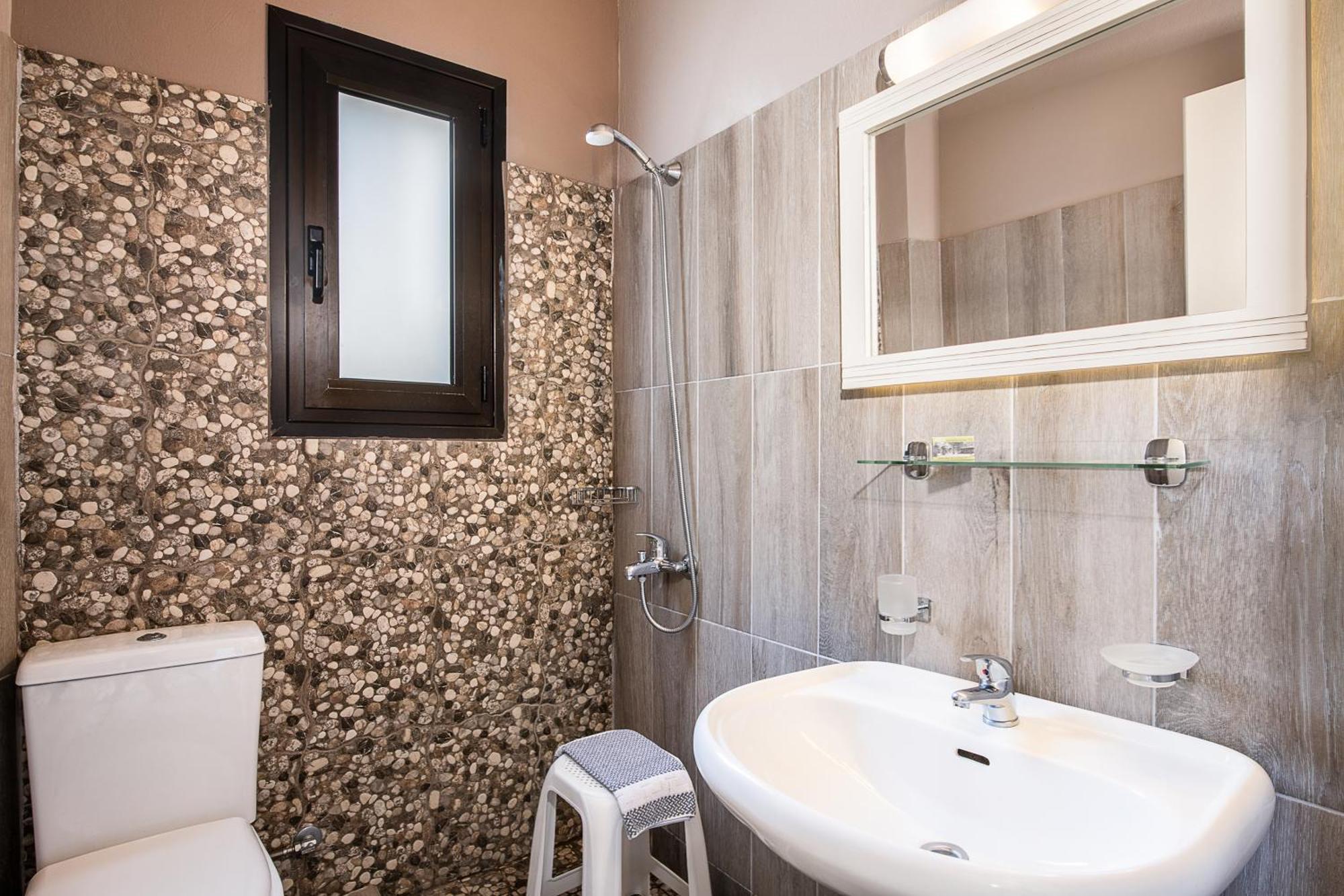 Lia Beachfront Apartments スタロス エクステリア 写真