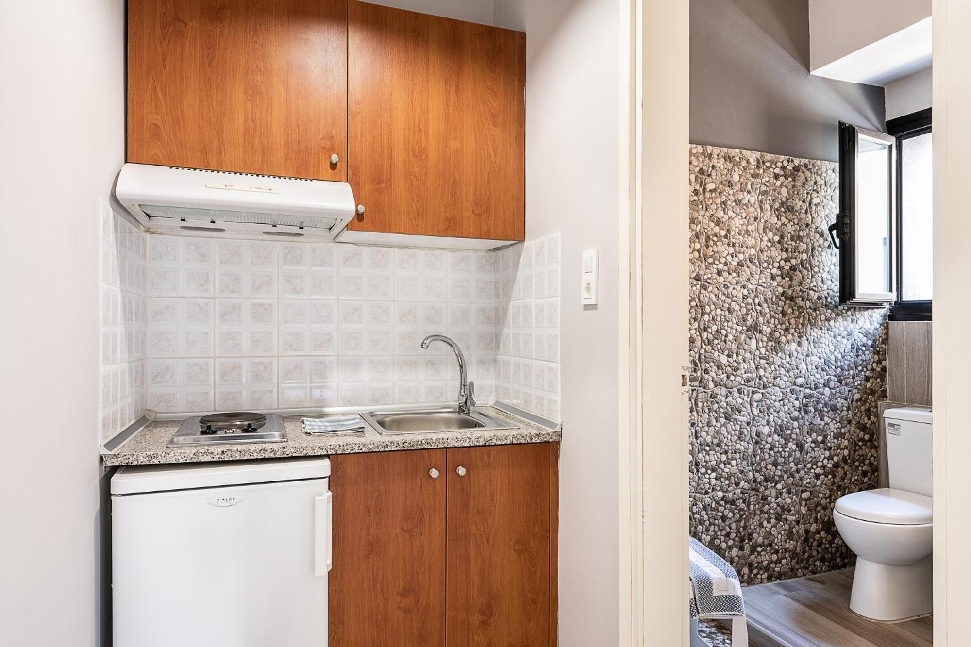 Lia Beachfront Apartments スタロス エクステリア 写真