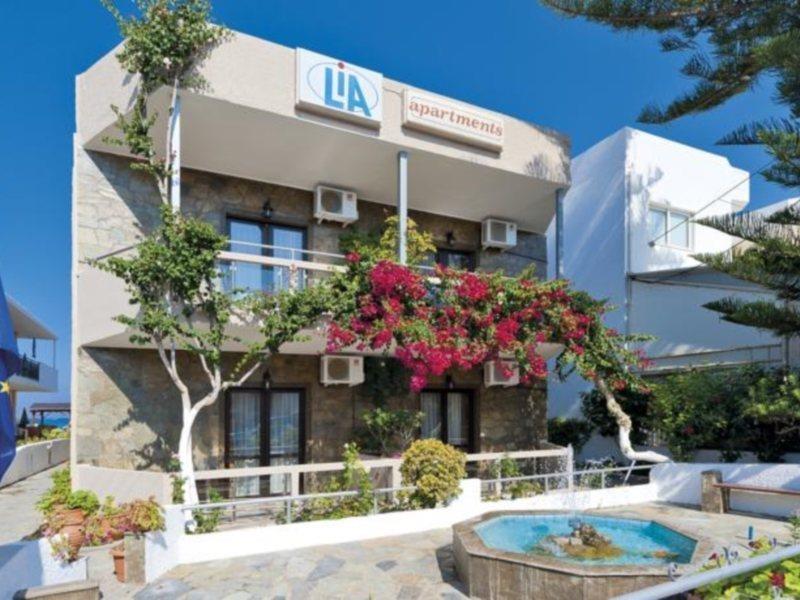 Lia Beachfront Apartments スタロス エクステリア 写真